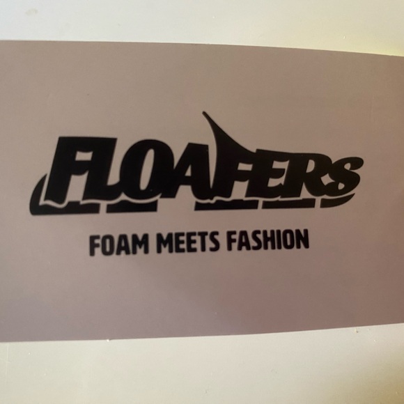 Women’s Floafers/Loafers waterproof deck shoe white/pink sole Size 6 Brand new - Picture 9 of 15